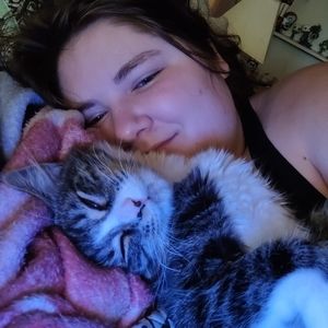 Meet your Posher, Kat